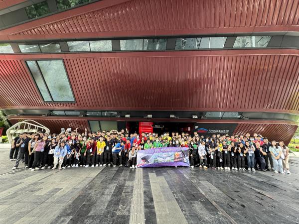 深圳文化保育及創新科技交流團